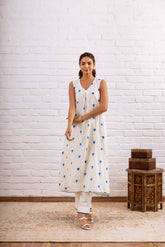 BLUE HEART EMBROIDERED TWIN SET OF 2