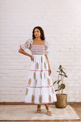 PINK WHITE TIER MAXI